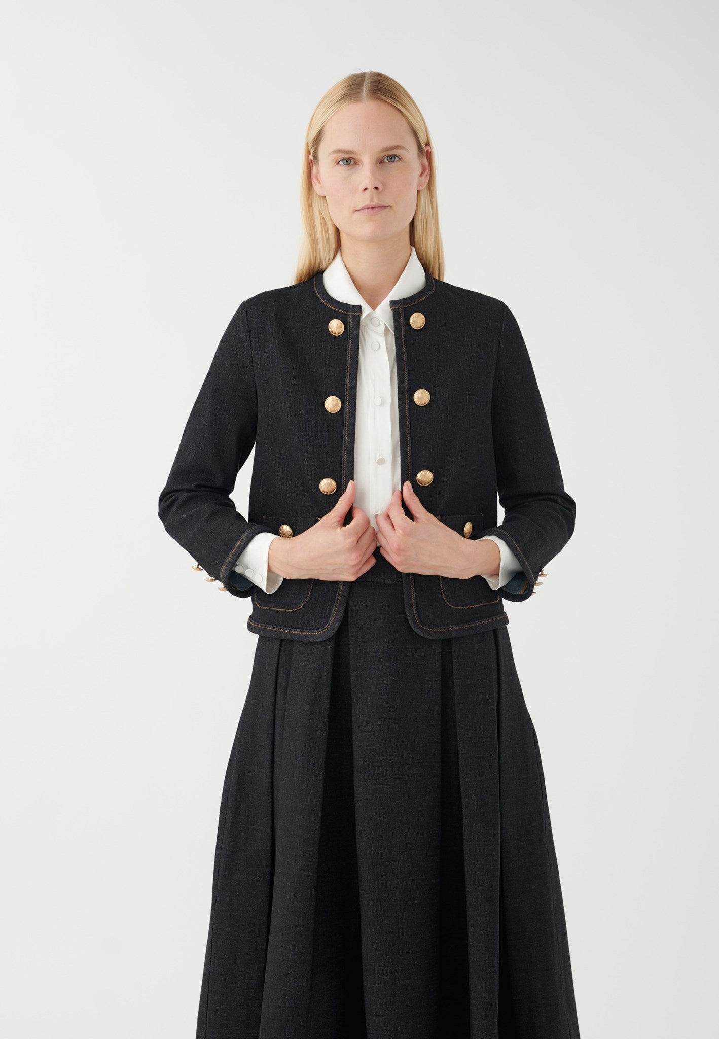 0250724_2085_WOM_A.jpg (1)