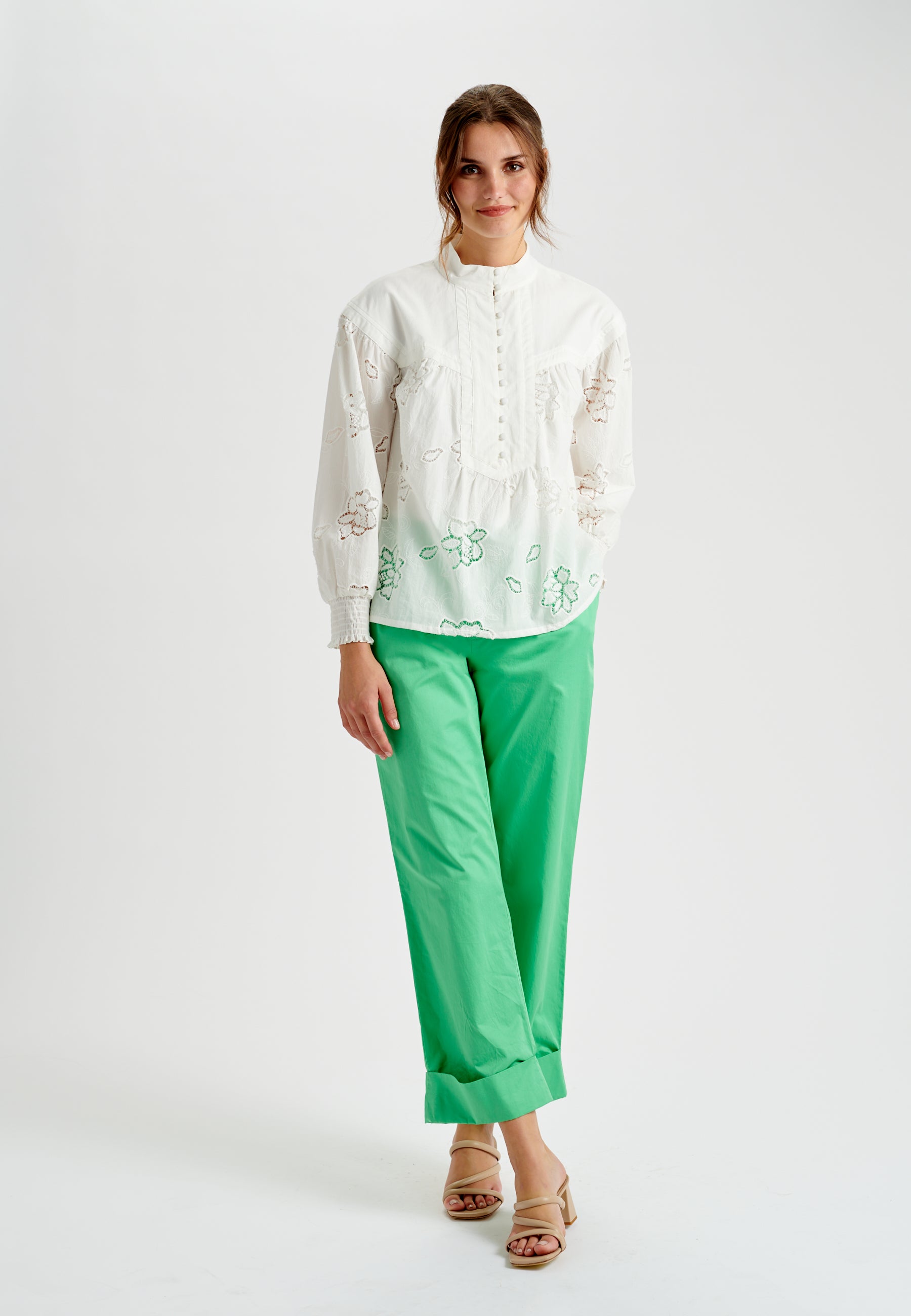 08-0422NS CO_1002_WOM