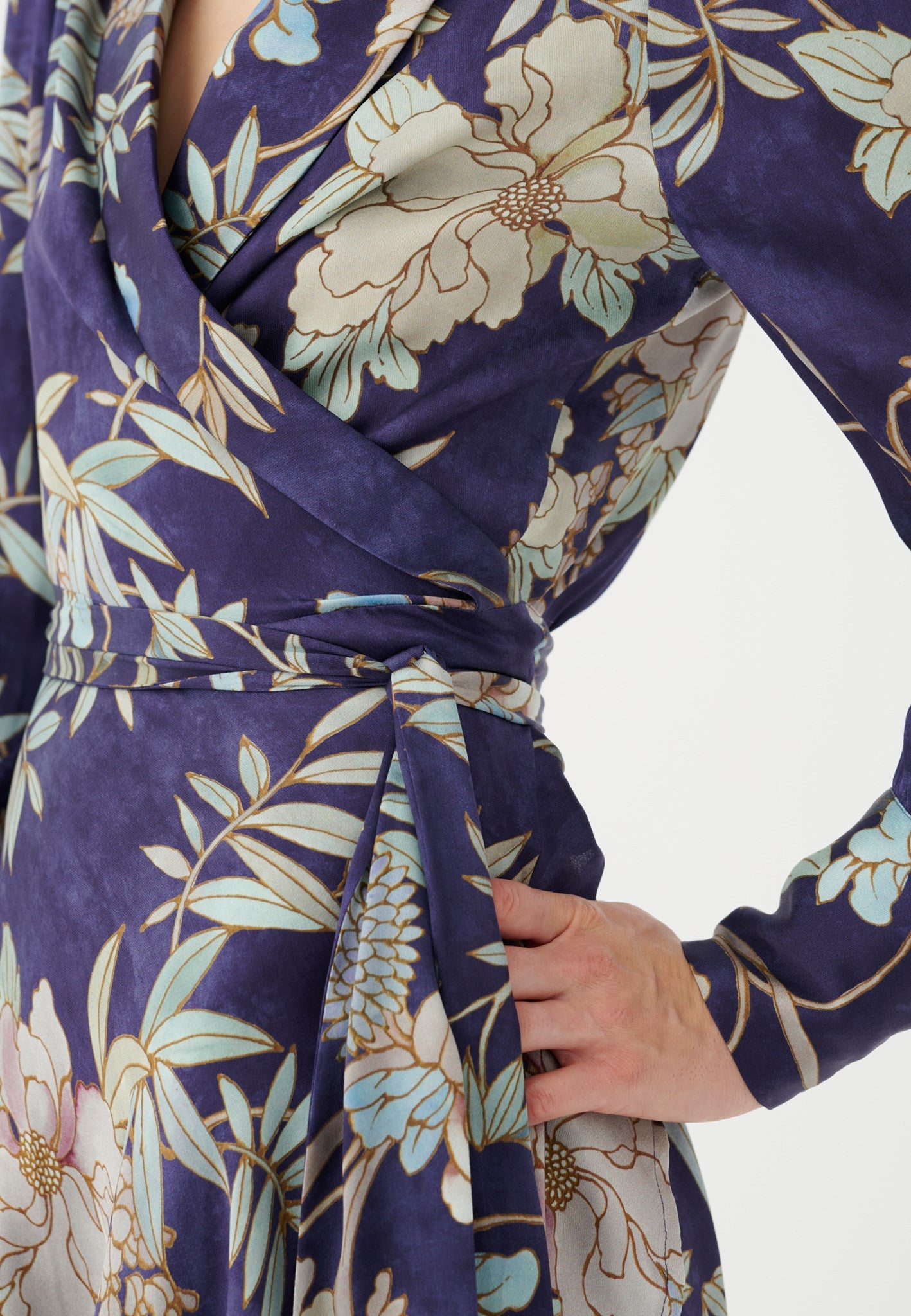 1070724_5816_WOM_C.jpg (1)