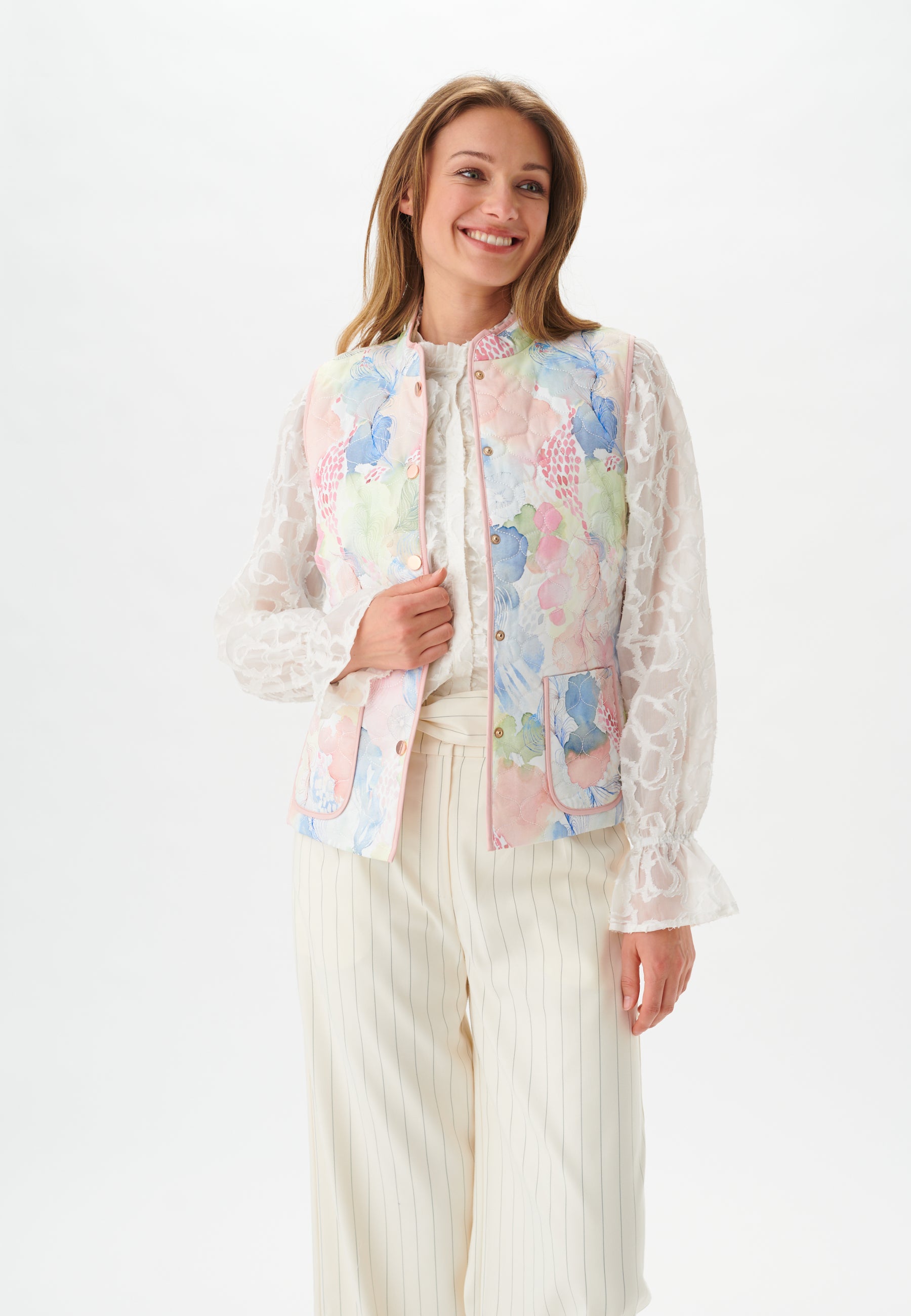 85-0122CO_5496_WOM_A